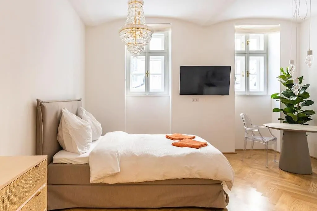 St. Elizabeth 2 Apartment Vienna