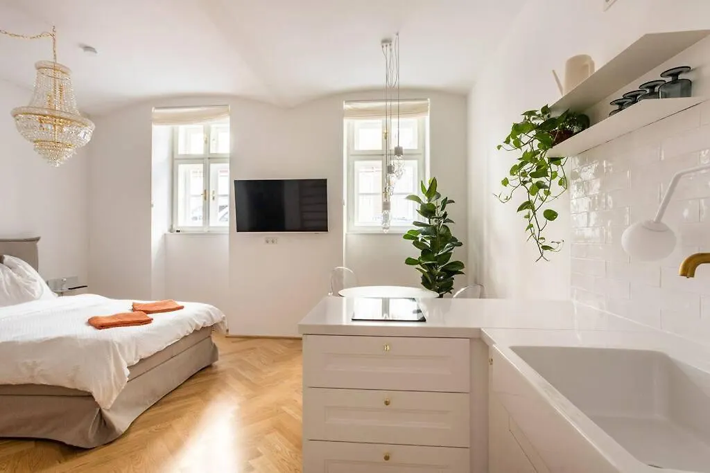 St. Elizabeth 2 Apartment Vienna